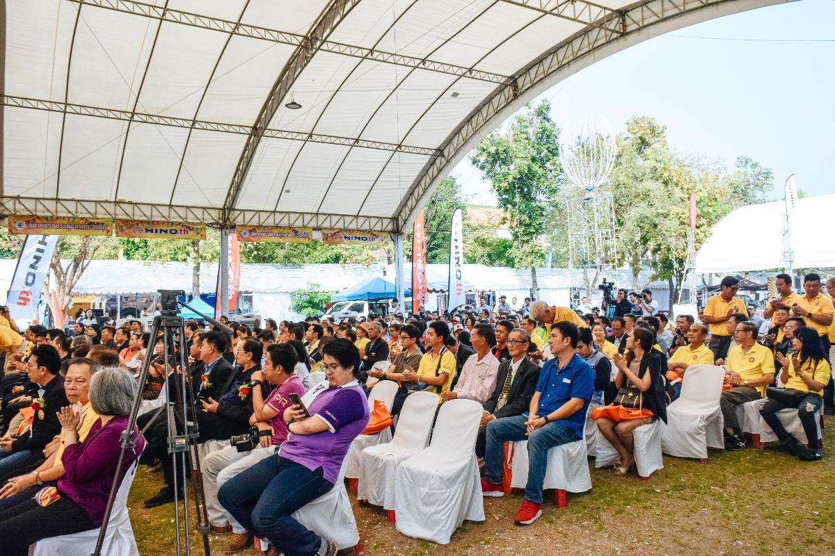 ภาพบรรยากาศงานสมาคมรถบรรทุกภาคตะวันตก จังหวัดนครปฐม